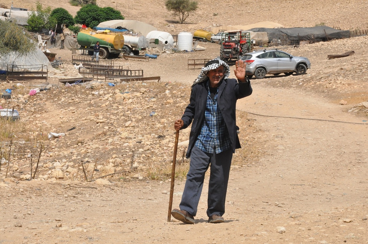 "بتسيلم": 47 عائلة فلسطينية تواجه خطر التهجير الوشيك في الإغوار