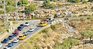 الاحتلال يغلق مدخل قرية المغير شرق رام الله