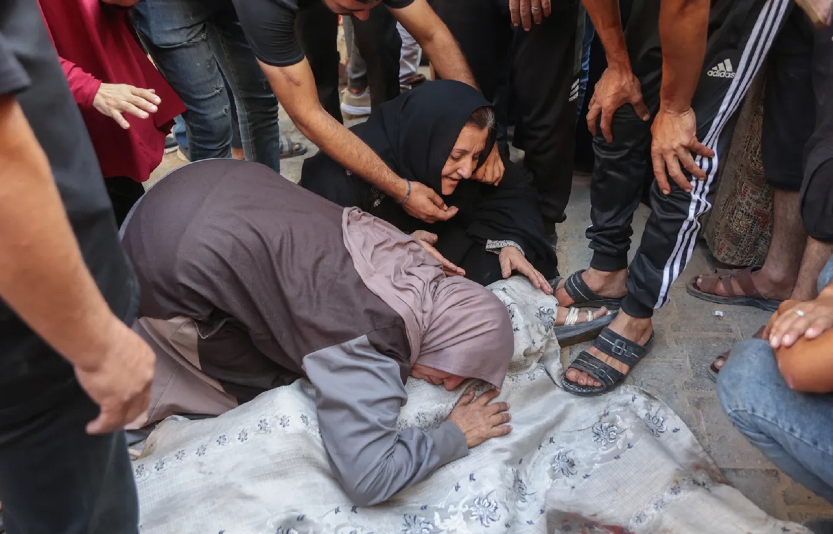 استشهاد مواطن متأثرا بإصابته بقصف الاحتلال مدينة غزة