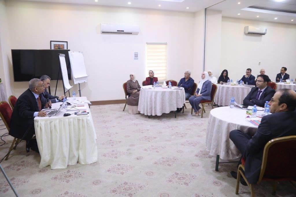 الإحصاء ووزارة المالية والتخطيط يعقدان ورشة عمل حول تفسير البيانات الاقتصادية وربطها بالسياسات العامة