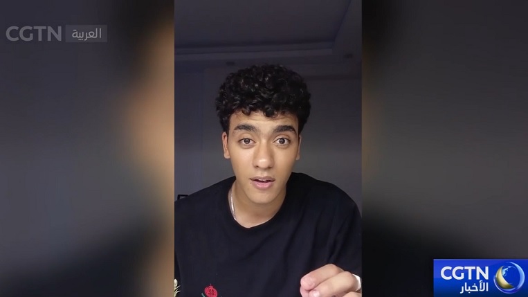 ممثل مصري يشارك تجربته في تجسيد شخصية جمال في فيلم "مرحبا بكم في مطعم التنين"