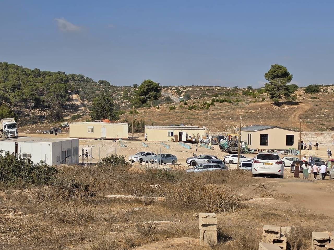 مستوطنون يعيدون إنشاء مستعمرة "غانيم" شرق جنين بعد 21 عاماً من إخلائها