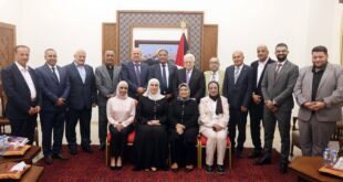 الرئيس محمود عباس يستقبل رئيس وأعضاء مجلس بلدي أريحا