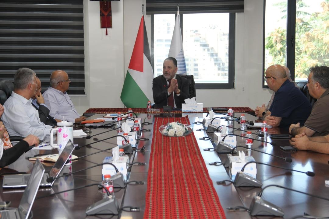 رئيس سلطة المياه