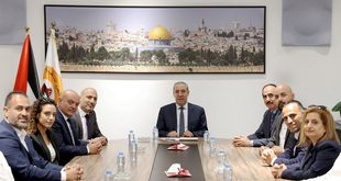 حسين الشيح يبحث مع وفد بلدية بيت ساحور الجهود المبذولة لتعزيز الخدمات المقدمة للمواطنين