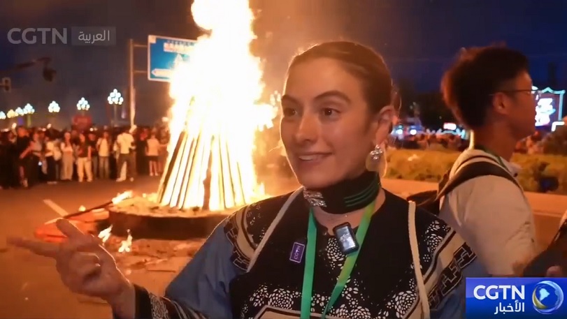 مهرجان الشعلة يضيء صيف الثقافة والسياحة في سيتشوان جنوب غربي الصين