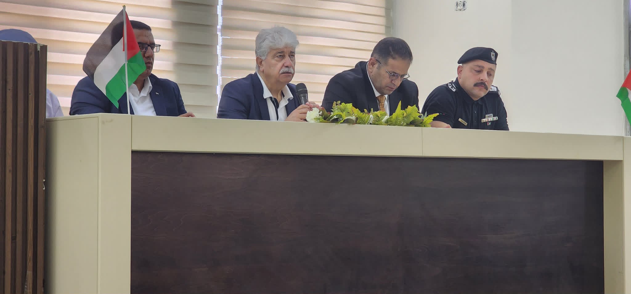 مجدلاني : قطار الانتخابات انطلق و"الجبهة" تخوضها ببرنامج اقتصادي واجتماعي وقرار فلسطيني مستقل