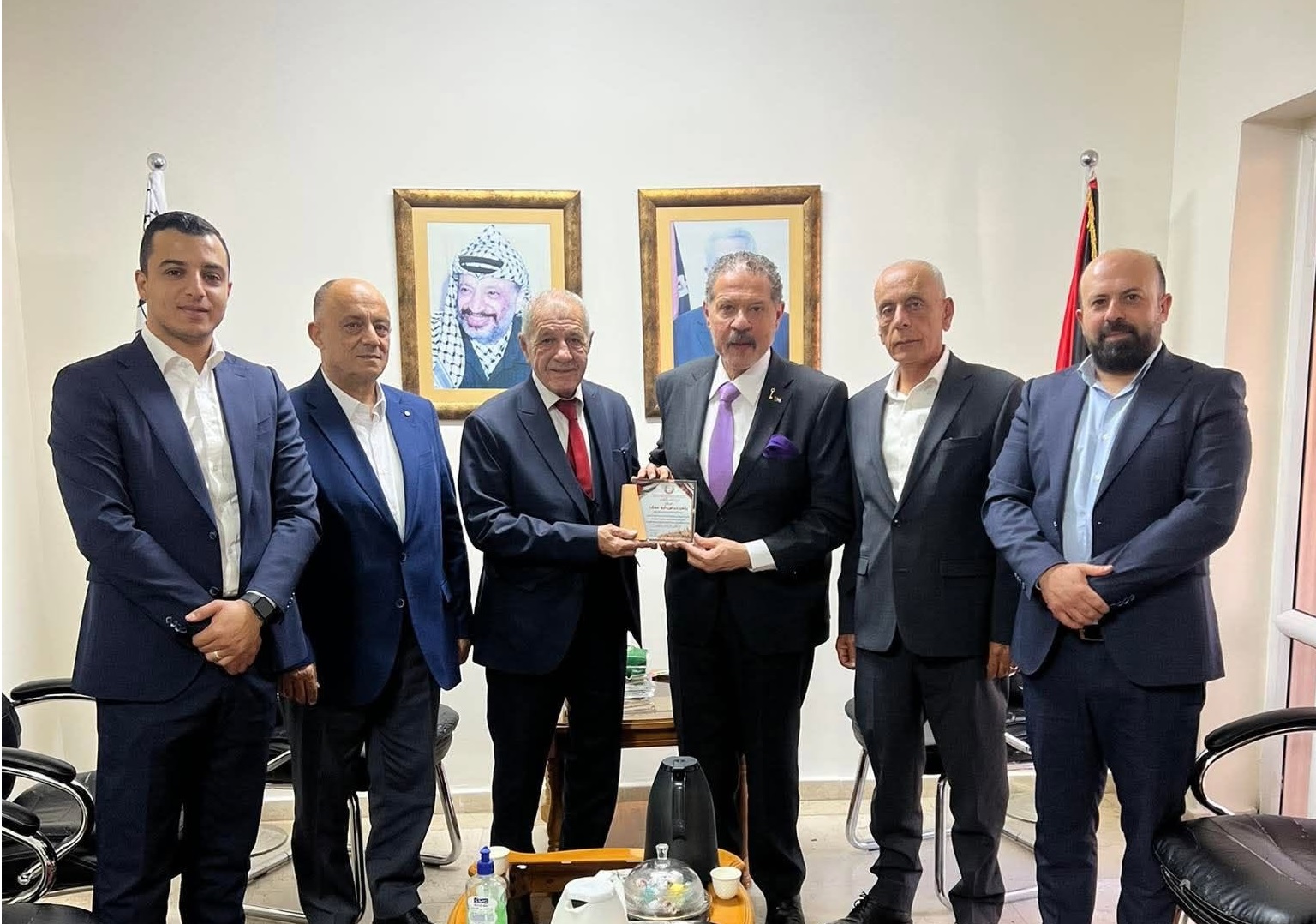 جمعية مدققي الحسابات القانونيين الفلسطينية تلتقي الأخ ياسر عباس «أبو عمار» عضو اللجنة المركزية لحركة فتح