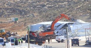 الاحتلال يشرع بهدم منشآت تجارية وزراعية قرب عرانة شمال شرق جنين