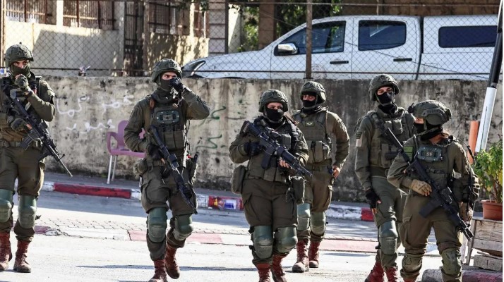الاحتلال يحتجز عددا من المواطنات في بلدة بتير غرب بيت لحم