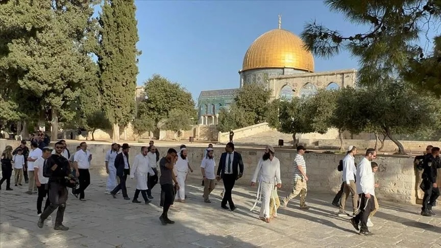 رابطة العالم الإسلامي تدين اقتحامات الأقصى وتطالب بالوقف الفوري لهذه الانتهاكات