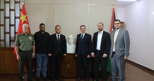 الوفد الفلسطيني المشارك في دورة إدارة الطوارئ للمسؤولين في الدول النامية يلتقي سفير دولة فلسطين لدى الصين