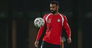 بعد انضمامه للمعسكر.. صلاح يخطف الأنظار في مران منتخب مصر بهدف "لوب" جميل