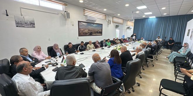 محافظ بيت لحم يكرّم الجمعيات المساهمة في تجهيز غرفة الرنين المغناطيسي