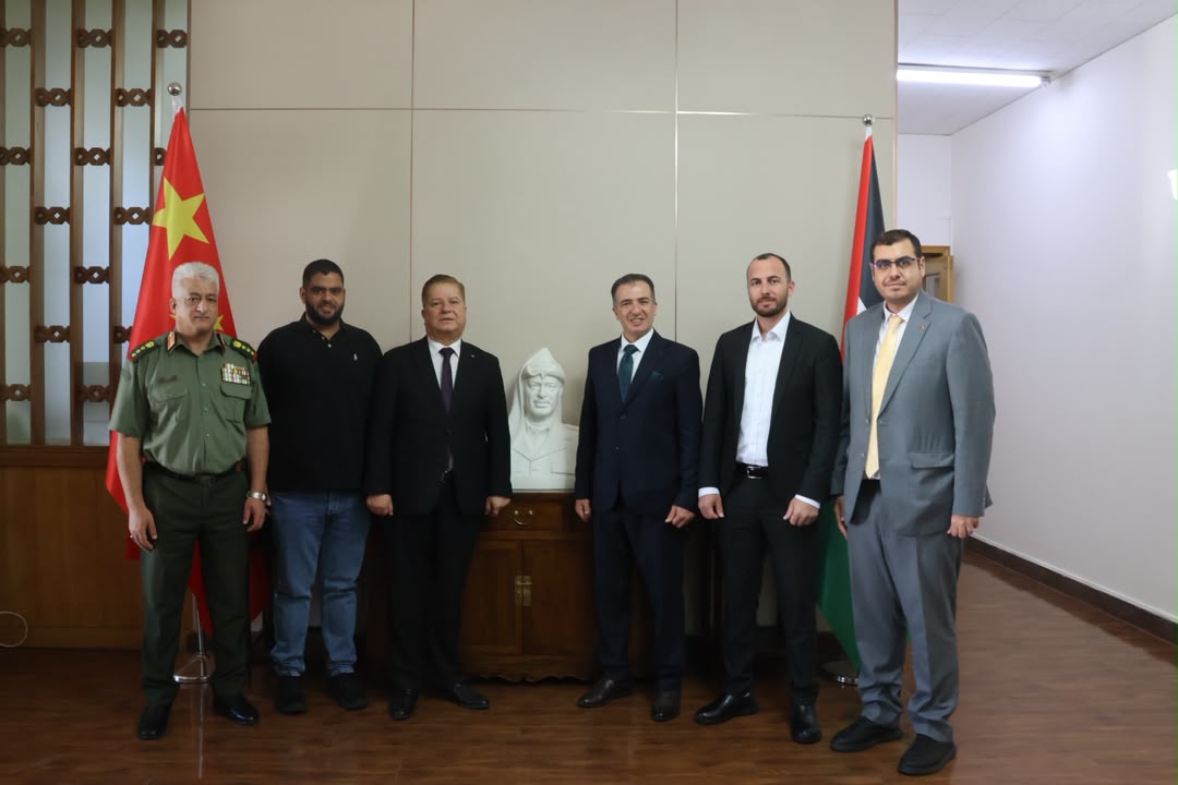 الوفد الفلسطيني المشارك في دورة إدارة الطوارئ للمسؤولين في الدول النامية يلتقي سفير دولة فلسطين لدى الصين