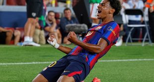 لامين جمال ورافينيا يقودان برشلونة لاكتساح فاييكانو