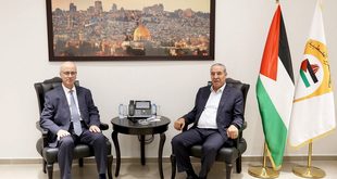 حسين الشيخ يتابع مع رئيس لجنة الانتخابات المركزية مستجدات الاستعدادات للاستحقاق الانتخابي
