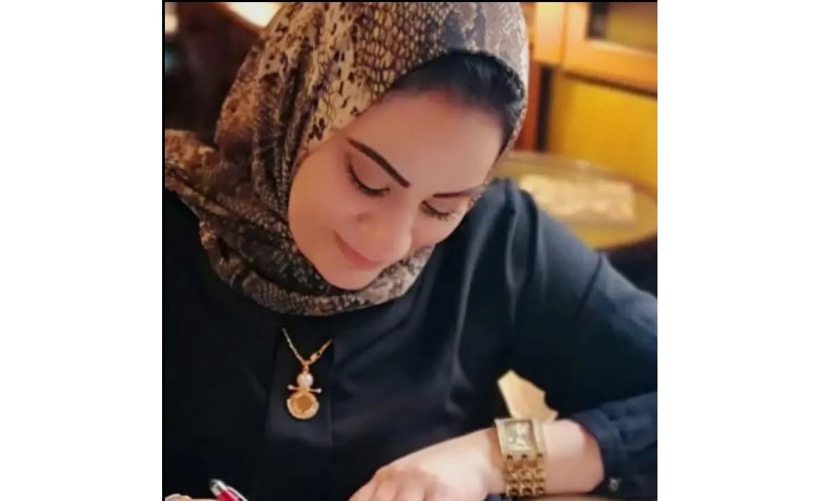 حبة الفراولة ، بقلم : لبنى حمادة