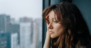 أدوية إنقاص الوزن قد ترتبط بارتفاع خطر الاكتئاب والأفكار الانتحارية