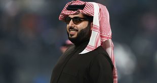 للعام الثالث على التوالي.. تركي آل الشيخ يتصدر قائمة الشخصيات الأكثر تأثيرا في الملاكمة