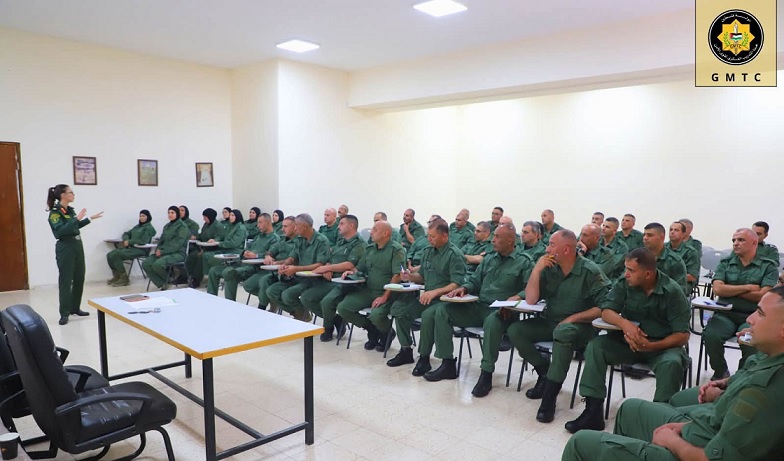هيئة التدريب العسكري تنظم محاضرة حول «التخطيط الاستراتيجي والموازنات لقوى الأمن» لمنتسبي دورة تأهيل ضباط 38 و39