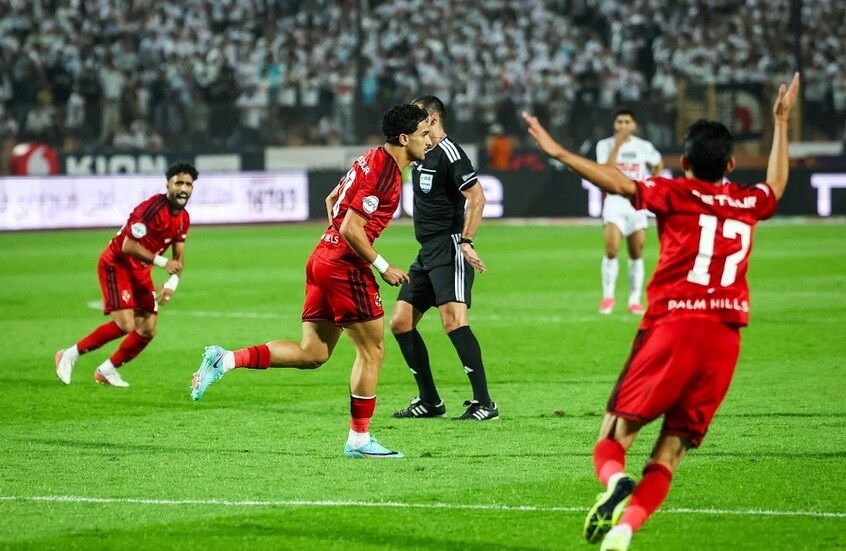 الأهلي يهزم الزمالك في القمة الـ133 
