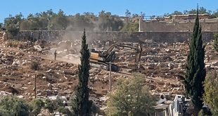الاحتلال يهدم منزلا في ترقوميا شمال غرب الخليل
