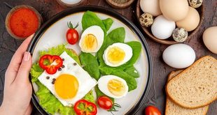أطعمة تحسن وظائف الدماغ