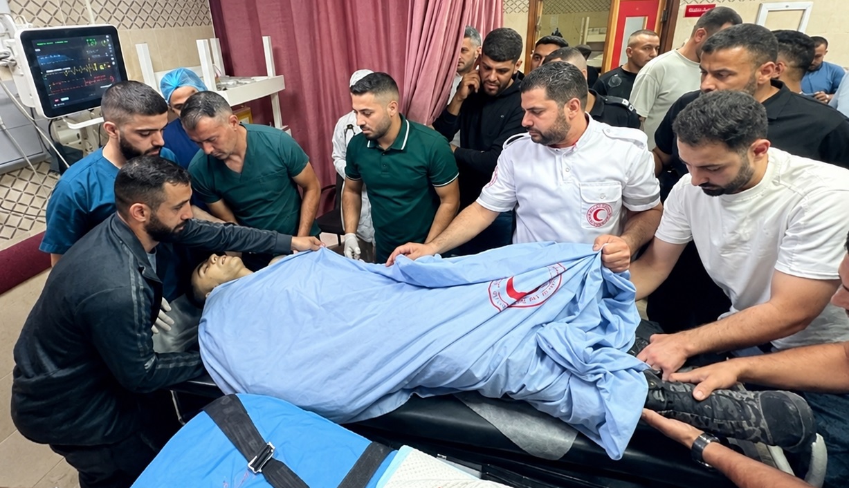 شهيد و16 جريحاً في هجوم للمستوطنين وقوات الاحتلال على قاطفي الزيتون شمال نابلس