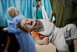 استشهاد طفل متأثرا بإصابته بقصف إسرائيلي وسط قطاع غزة