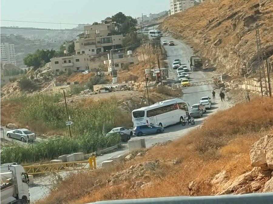 الاحتلال يواصل إغلاق طرق ومداخل في محافظة بيت لحم لليوم الثالث