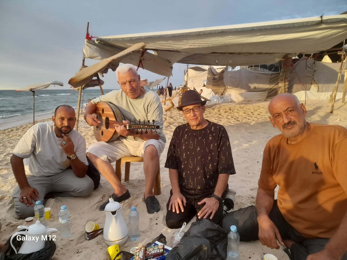 نزهة الشعراء على بحر الهوى الفلسطيني ، بقلم : شريف الهركلي