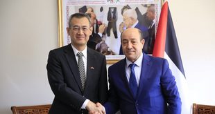 موسى أبو زيد يبحث مع سفير الصين لدى فلسطين سون تشن سبل تعزيز التعاون المشترك