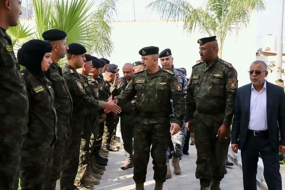 قائد قوات الأمن الوطني اللواء العبد إبراهيم خليل يزور منطقة أريحا والأغوار