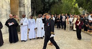 القنصل العام الفرنسي في القدس يزور كنيسة القيامة ويدخل رسميا كنيسة سانت آن