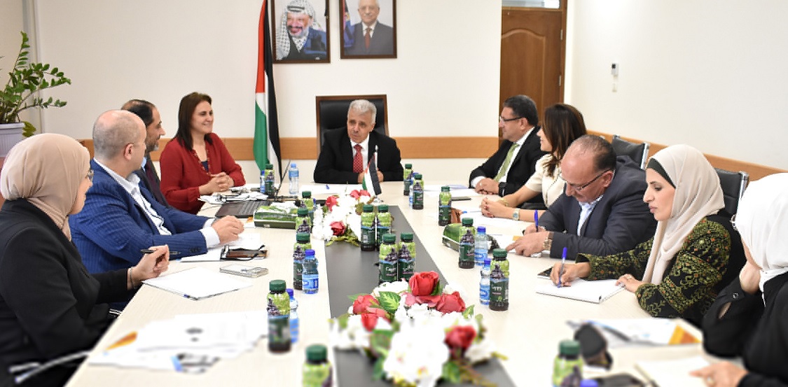 مجلس البحث العلمي يناقش سبل تجويد المخرجات البحثية في فلسطين
