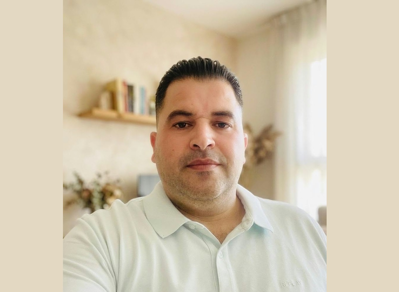 المغير: حين يصبح البقاء موقفاً وطنياً ،