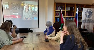 البيت الروسي في فلسطين يعرض الفيلم الوثائقي نجم يُدعى كوستوماروف