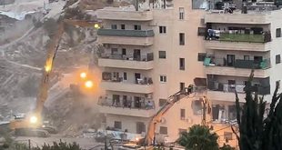 الاحتلال يهدم بناية سكنية من 5 طوابق في بلدة الطور بالقدس