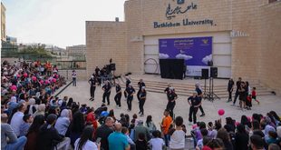 الرئاسية العليا لشؤون الكنائس تشارك في افتتاح مهرجان فلسطين الدولي لمسرح الطفل في بيت لحم