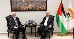 حسين الشيخ يبحث مع رئيس لجنة الانتخابات الاستعدادات لإجراء الانتخابات الرئاسية والتشريعية