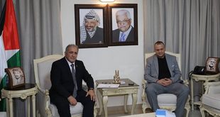 سفير فلسطين في لبنان محمد يستقبل مدير مؤسسة محمود عباس في لبنان نزيه شما