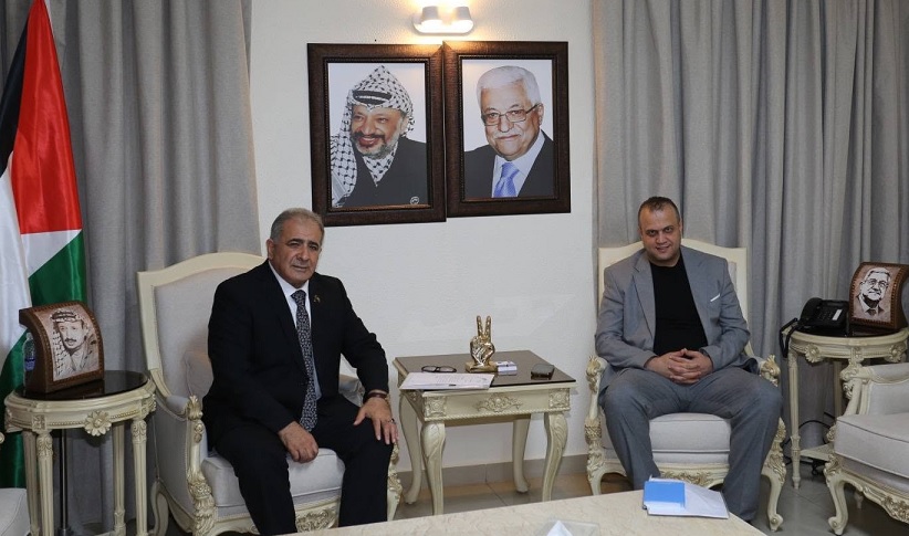 سفير فلسطين في لبنان محمد يستقبل مدير مؤسسة محمود عباس في لبنان نزيه شما