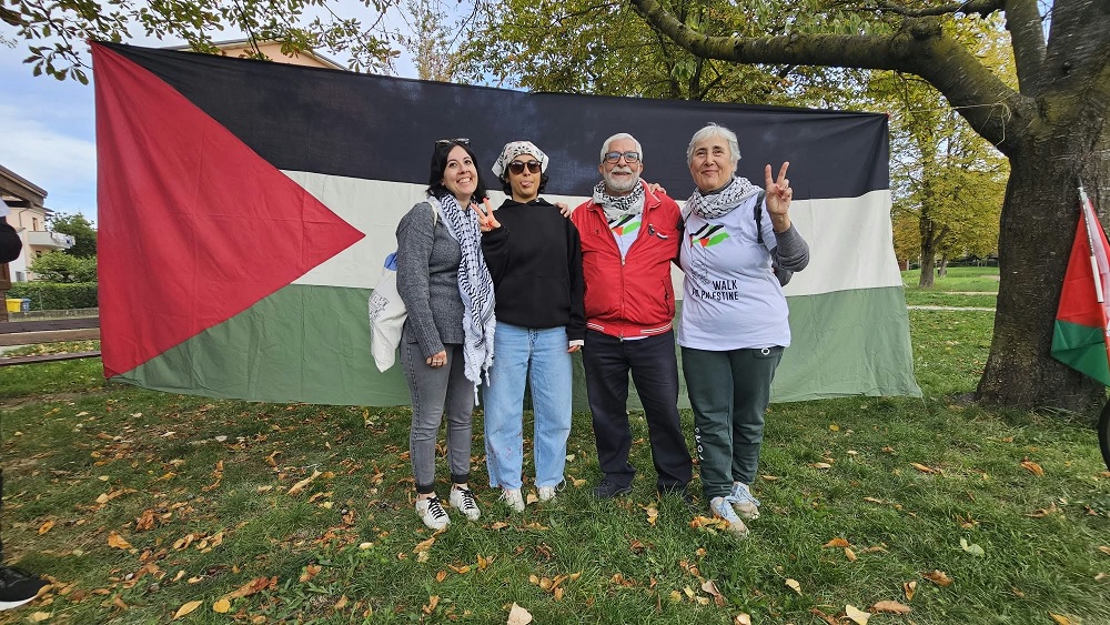 مسيرة من اجل فلسطين نظمتها فعاليات إيطالية ، د. البصير: الاحتلال يمارس العقاب الجماعي ضد شعبنا وتضامنكم دعما لأجل فلسطين